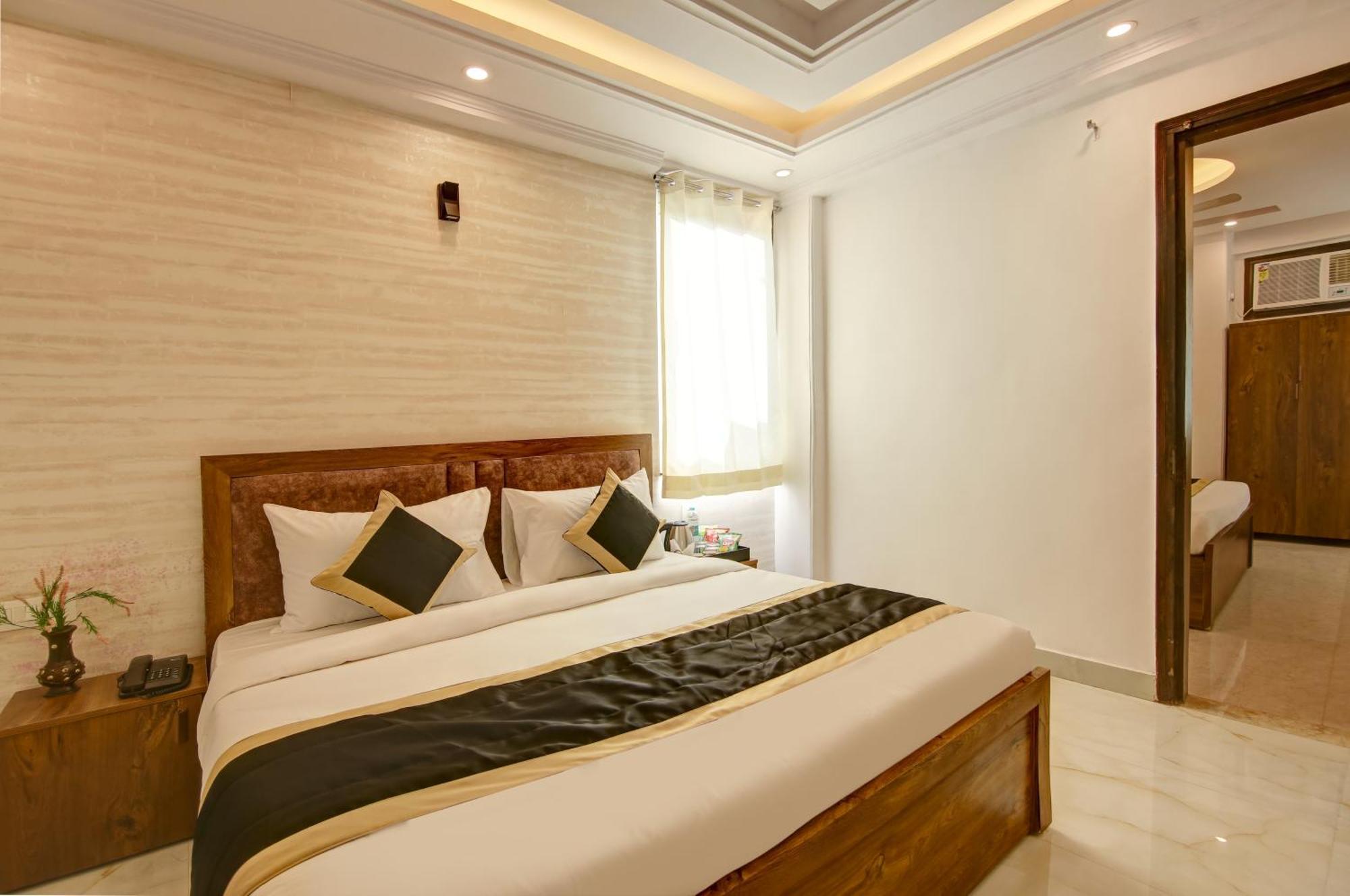 Hotel The Emporio Grand Near Vaishali Metro Station 加济阿巴德 外观 照片