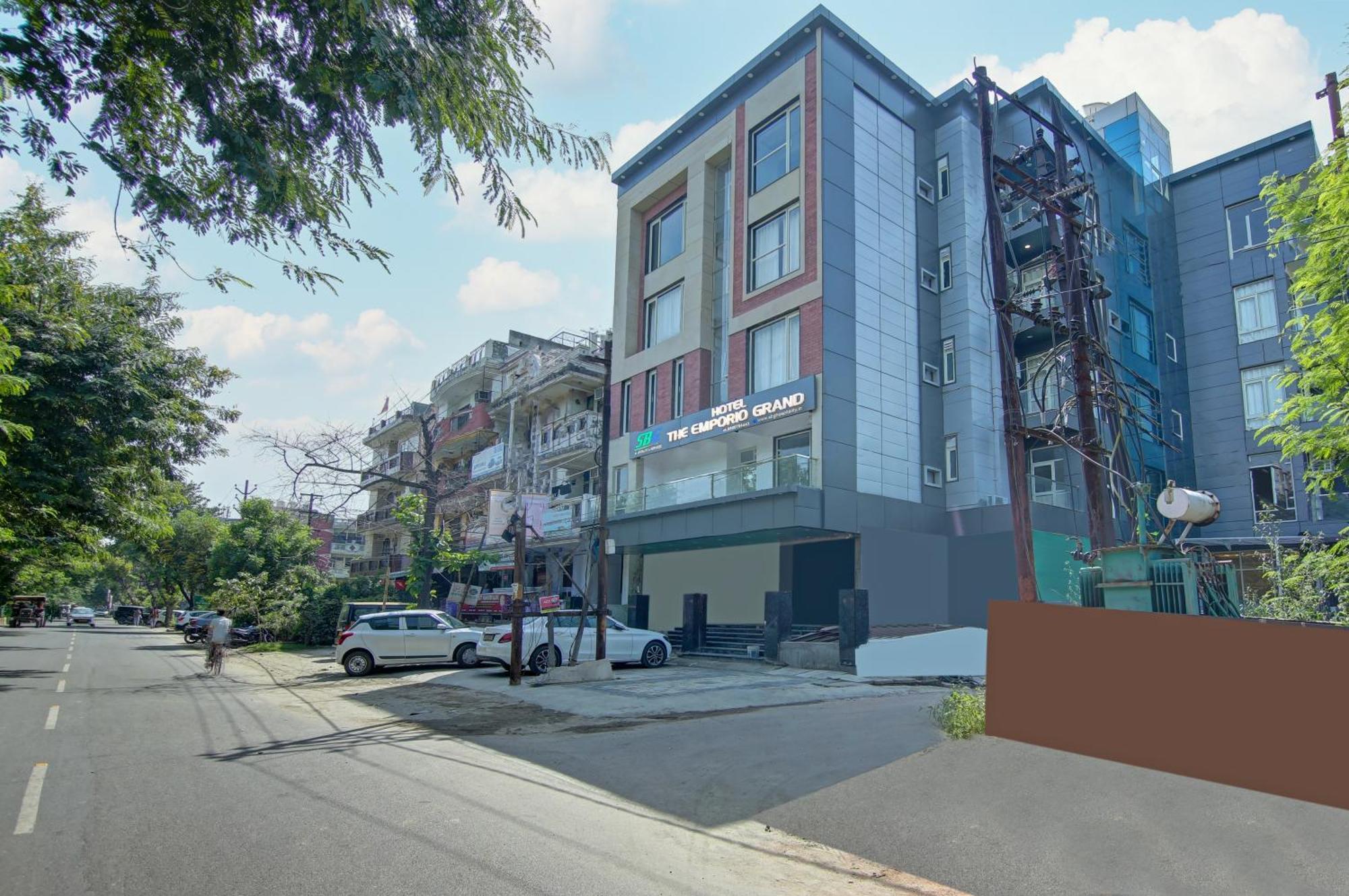 Hotel The Emporio Grand Near Vaishali Metro Station 加济阿巴德 外观 照片